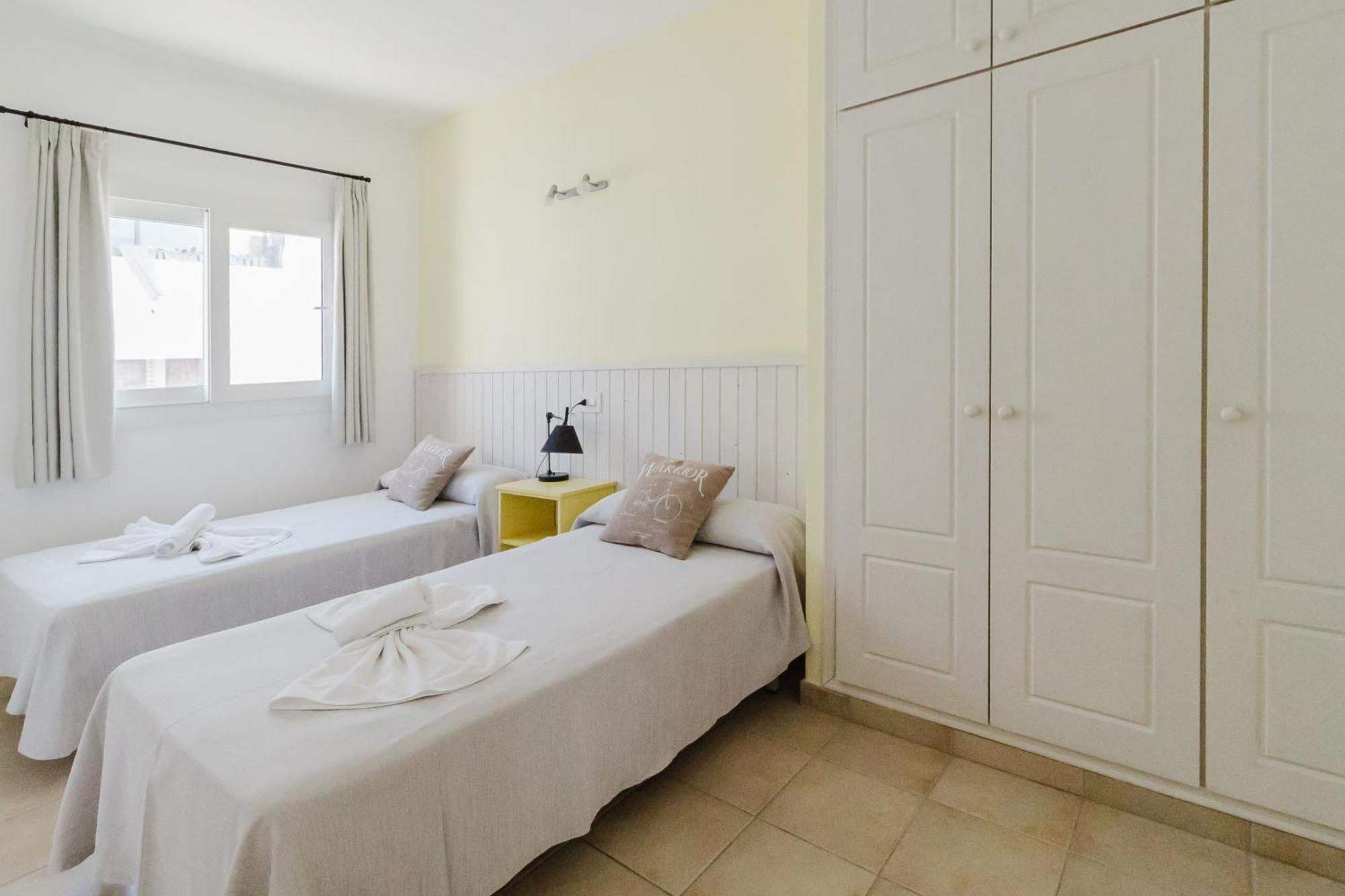 Apartamentos Timon - Emar Hotels Es Pujols Εξωτερικό φωτογραφία