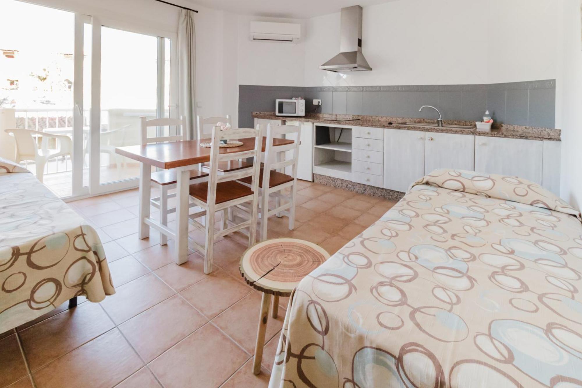 Apartamentos Timon - Emar Hotels Es Pujols Εξωτερικό φωτογραφία